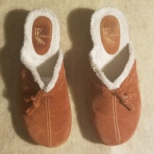 White Mt Rust Suede Clogs- 6